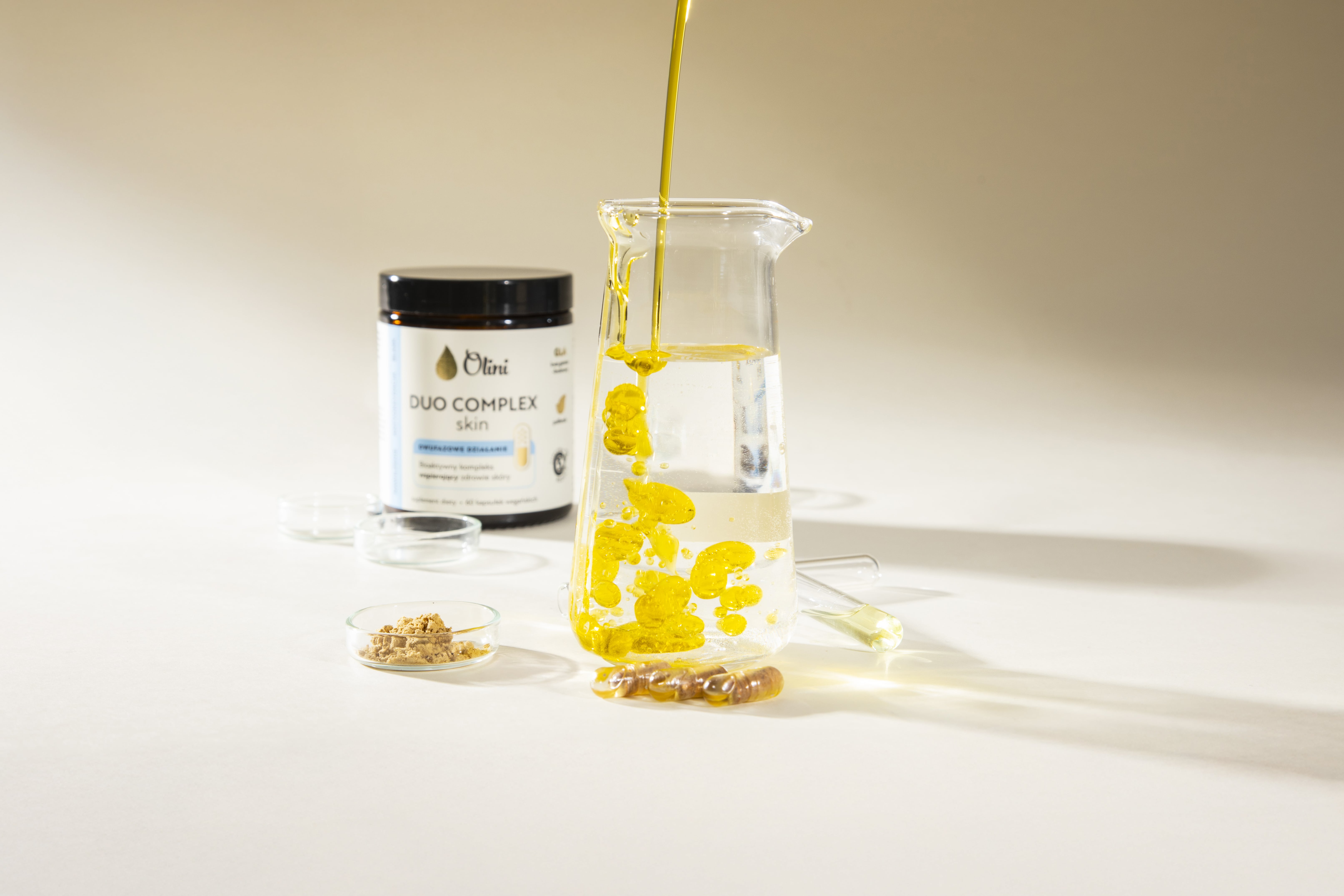 Pielęgnacja skóry zimą – jak dbać o cerę, kiedy temperatura spada?